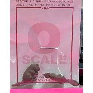 Figures-A1348 - 2 BEAVERS - Quality Trains and Accessories Galore