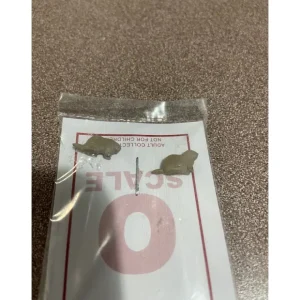 Figures-A1347 - 2 GROUNDHOGS - Quality Trains and Accessories Galore