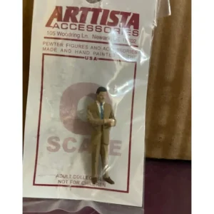 Figures-A1184 - Standing Man Looking at Watch - Quality Trains and Accessories Galore