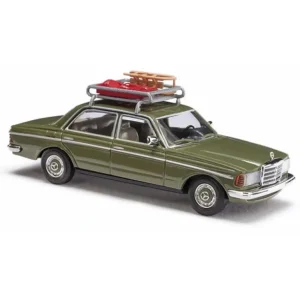 Busch 46865 HO 1977 Mercedes-Benz W123 Sedan - Agave Green - Quality Trains and Accessories Galore