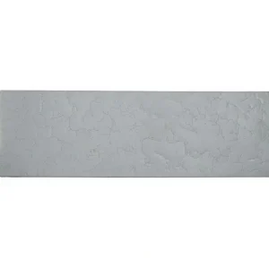 Chooch 8653 HO Distressed Concrete Flexible Roadway with Large Cracks - Quality Trains and Accessories Galore