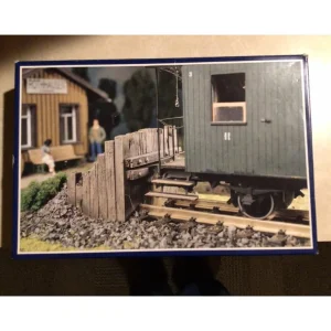 G1882 - POLA BUFFER STOP - Quality Trains and Accessories Galore