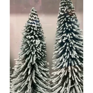 Scenery Supplies-32202 - Pine Trees with Snow 8"-10" 3 Pack - Quality Trains and Accessories Galore