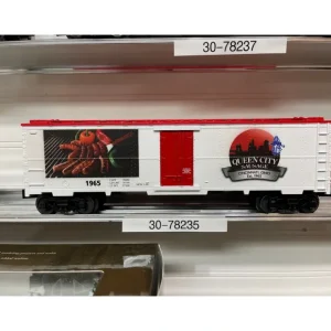 Rolling Stock-30-78235 - Queen City Sausage Modern Reefer Car #1965 - Quality Trains and Accessories Galore