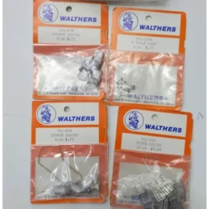 Walthers L-4 Lot of 4 O Scale Indoor Accessories Chairs, Lamps - Quality Trains and Accessories Galore> Best Sale
